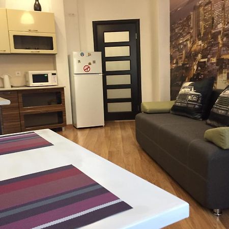 Light Apartments Czernihów Zewnętrze zdjęcie