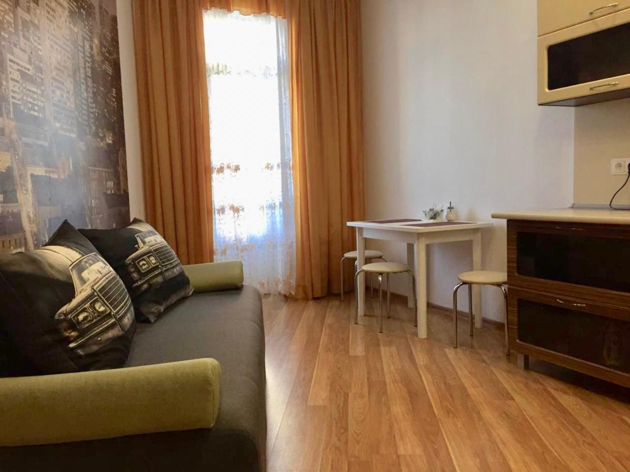 Light Apartments Czernihów Zewnętrze zdjęcie