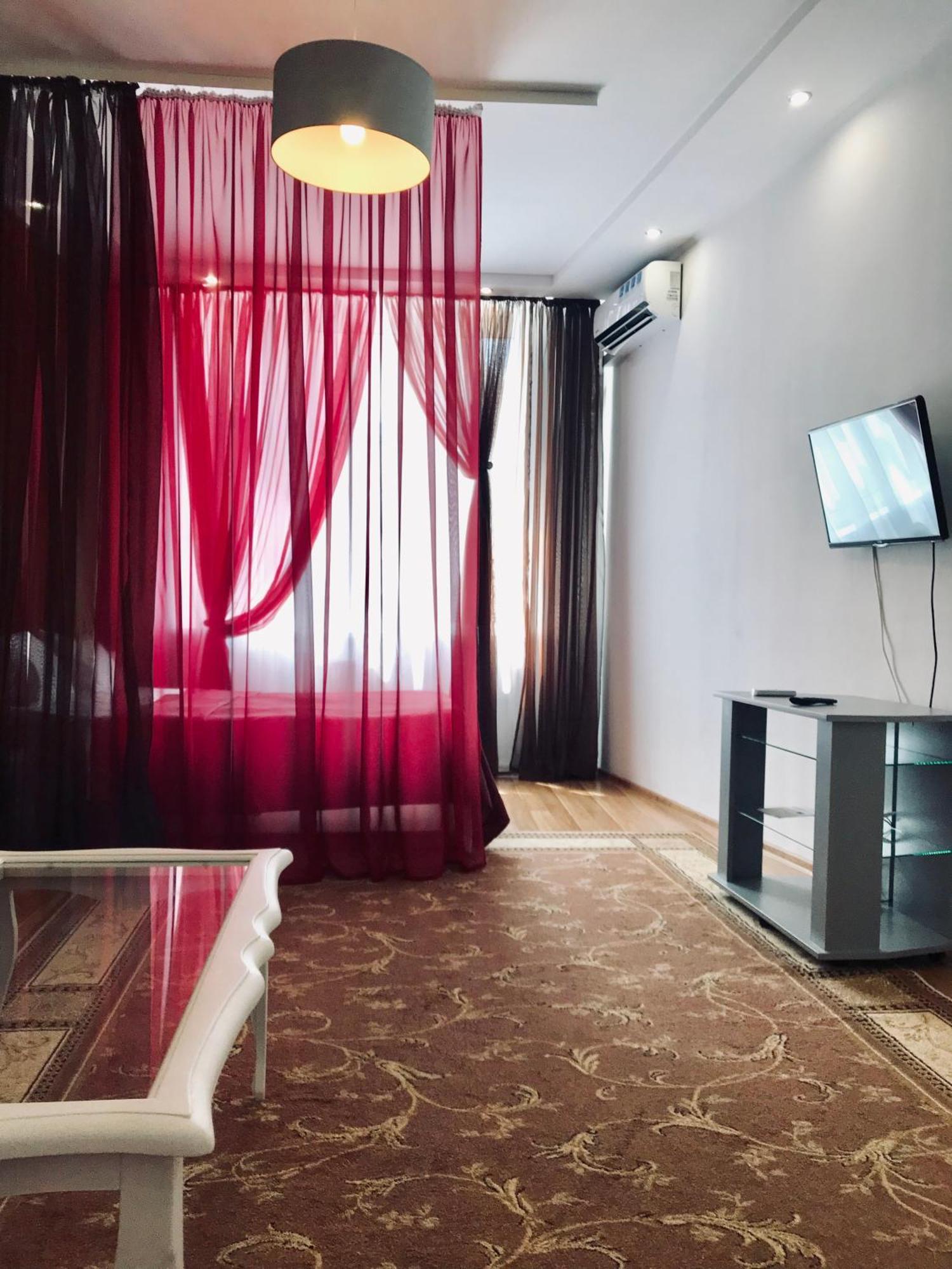 Light Apartments Czernihów Zewnętrze zdjęcie